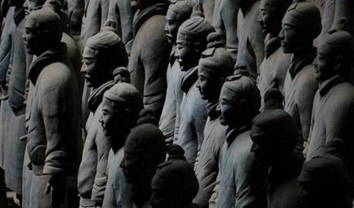 秦兵马俑进纽约 大都会博物馆展示秦汉文明