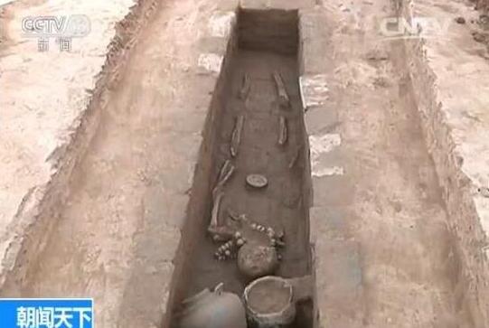 河南安阳殷墟发现18座匈奴墓葬 距今1800年
