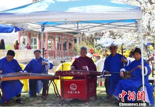 兰州鼓子陷后继乏人窘境 老“鼓迷”免费授课坚守传承