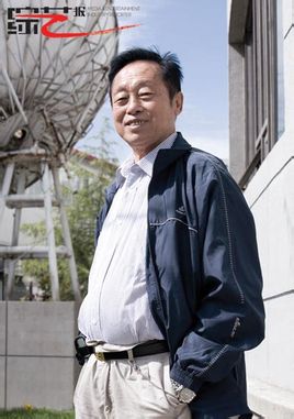 黄一鹤：83年春晚导演