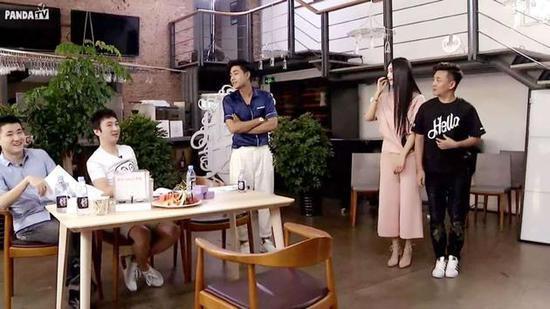当孩子早恋、成绩下滑怎么办？看名师与一名学生的对话，瞬间明白