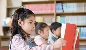 雾霾天，别把孩子当“绿萝”（行与思）