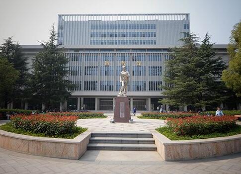 中国地质大学（武汉）：用一流团队培养一流人才