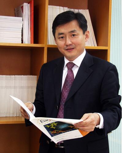 丁奎岭院士：坚持做优雅的科学