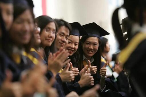没了大学精神 校庆不过是一场热闹