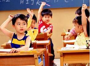 小学一二年级代课教师为何增多