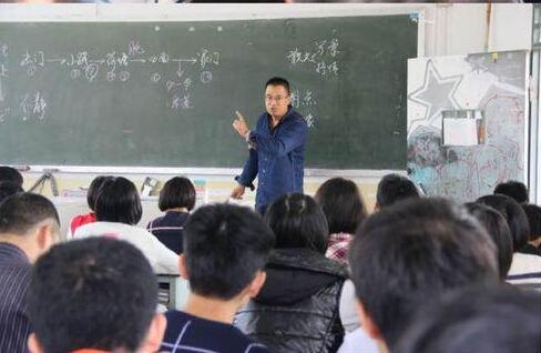 除了焦虑 高三语文老师还可以做什么