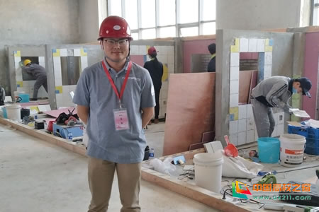 江西外语外贸职业学院陆建军教师执裁全国职业院校技能大赛建筑装饰技能赛项