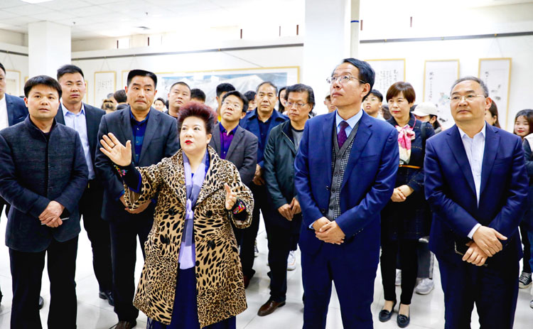 傅继英艺术世界临沂大学永久性陈列馆揭牌在临沂大学隆重举行