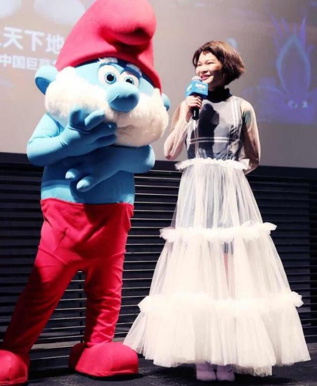 《蓝精灵》首映 音乐精灵苏运莹助阵
