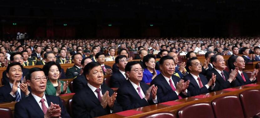 庆祝建军90周年文艺晚会《在党的旗帜下》在京举行
