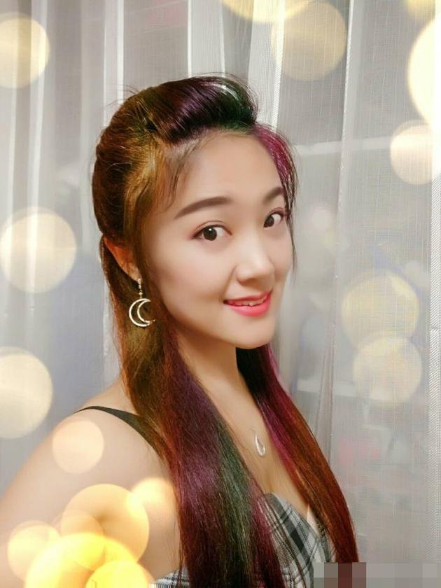 玖月奇迹王小玮晒染发成果 自我调侃是买家秀