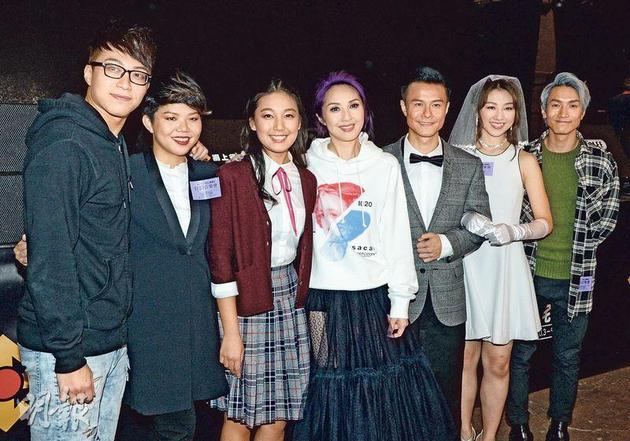 吴业坤（左起）、邓小巧、黄淑蔓、杨千嬅、On仔、颜卓灵及陈柏宇合作愉快。