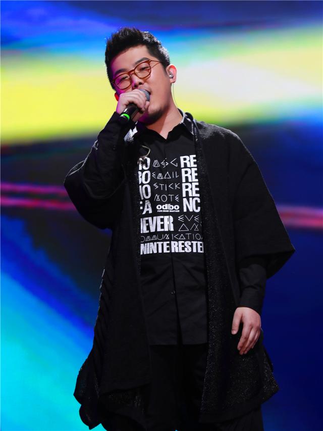 好歌曲创作才子何佳乐 斩获中联榜两项原创奖项