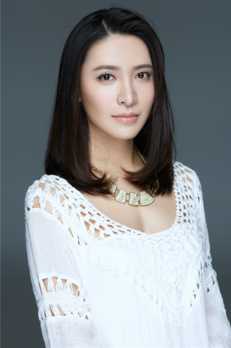 《雪地娘子军》拍摄正酣 林冶饰战地女英雄