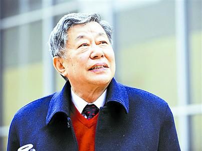 舒乙：乐做艺坛“傻小孩”