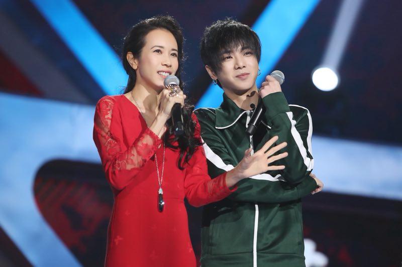 莫文蔚最新单曲《半生缘》电台首播  华晨宇量身谱曲荡气回肠