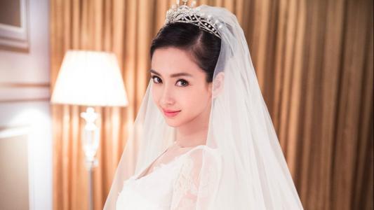 寻找最美婚纱，她竟然最后拿到了第一