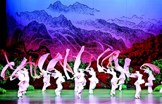 图文：第三届湖北地方戏曲艺术节启幕