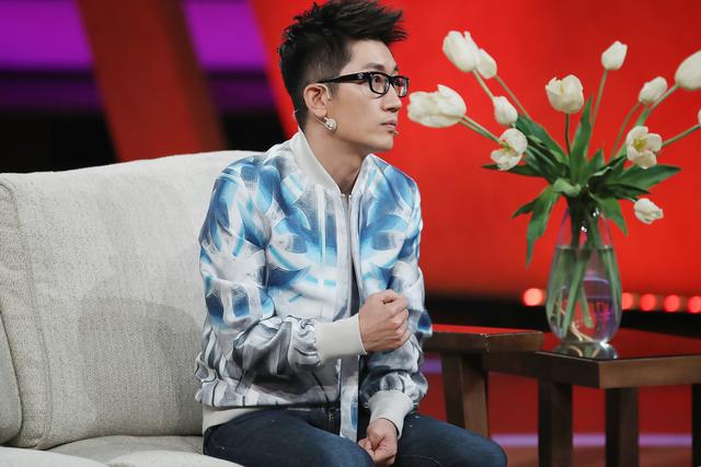 金志文与妈妈温暖同台 首曝青葱岁月