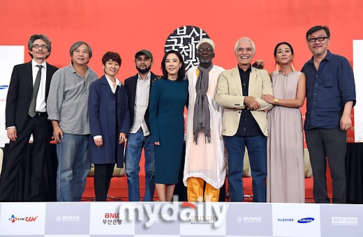 釜山电影节闭幕 中国两影片获新浪潮奖