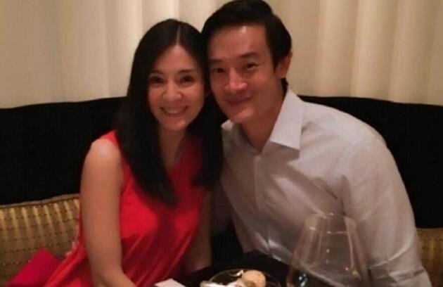 公开放闪！杨采妮庆结婚三周年：温暖满足