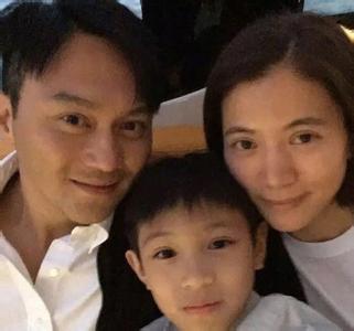儿子太帅被网友求出道 袁咏仪：有些事很难控制