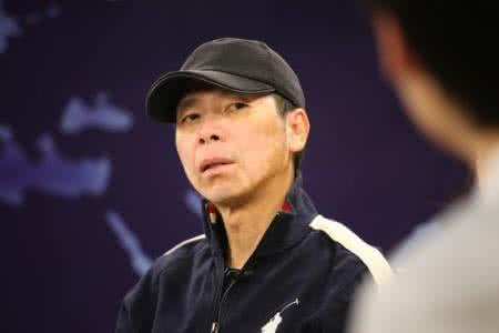 冯小刚：有自信的导演不应把宝压在明星身上