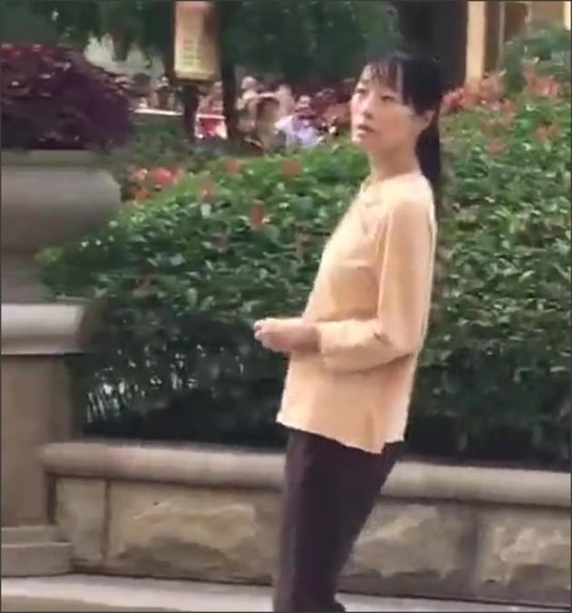 马伊琍为拍戏接长发 自嘲：好神奇熟人都认不出我
